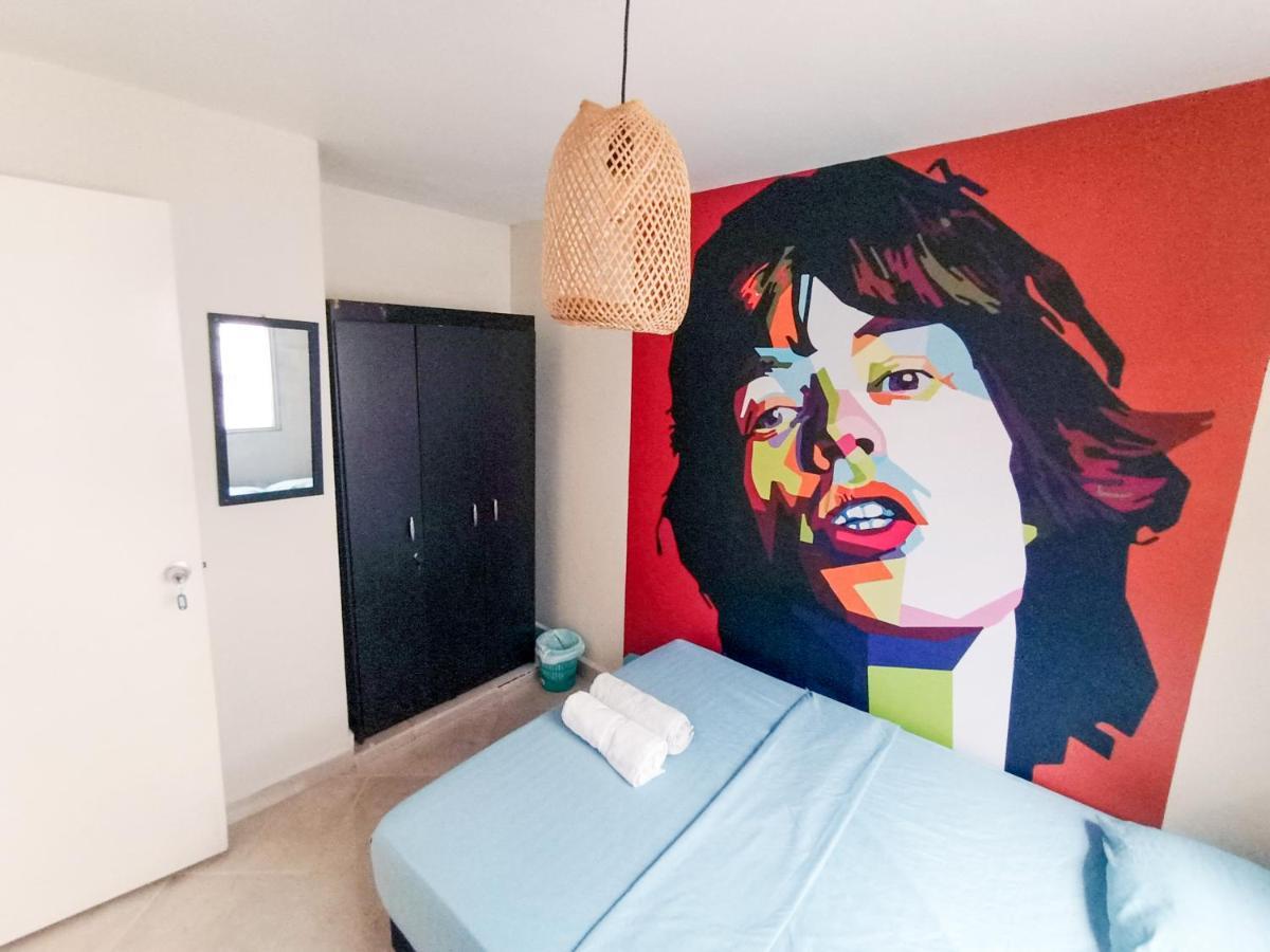 Casa Clandestina Guest House Меделин Екстериор снимка
